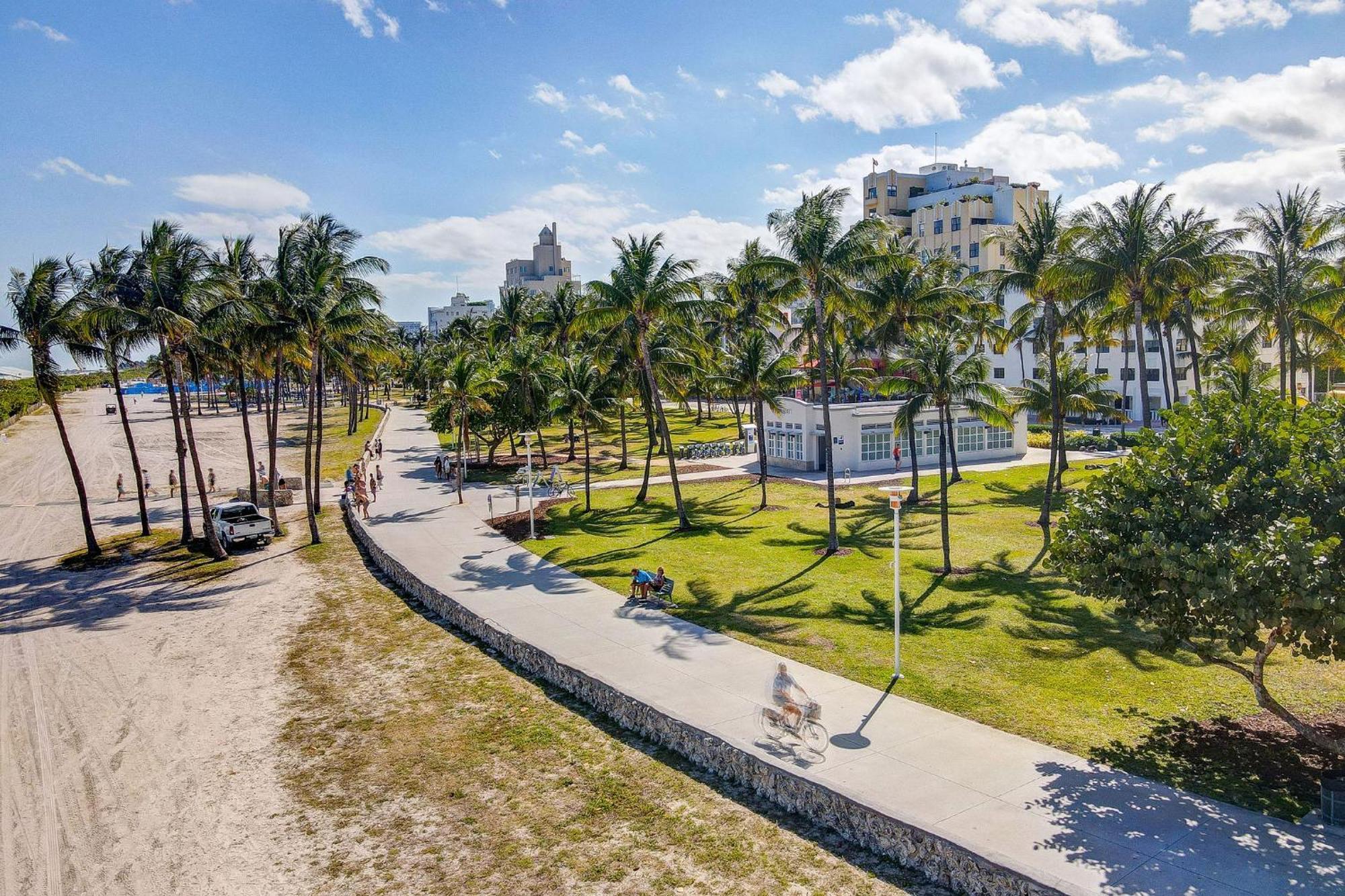 Deco Beachside Apt, W/2 Queen Beds, Washer/Dryer Miami Beach Exterior foto